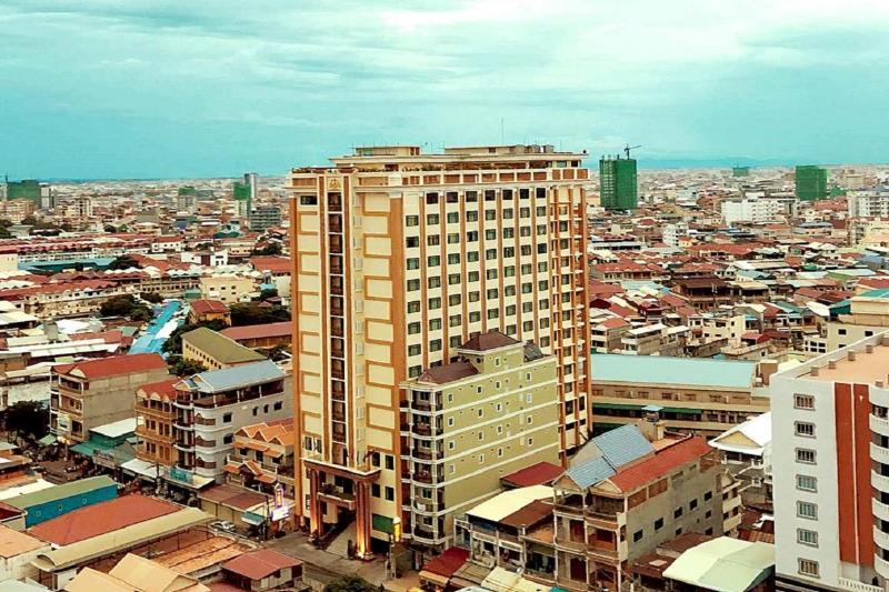 Phnom Penh Era Hotel Esterno foto